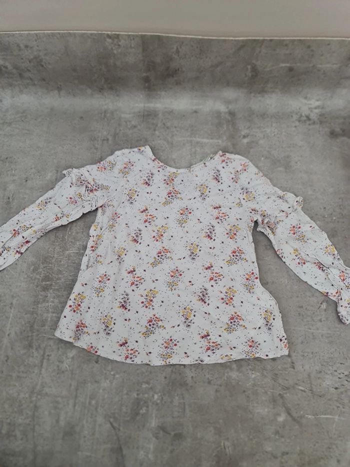 Blouse fleurie manche longue mais légère fille 4 ans vertbaudet