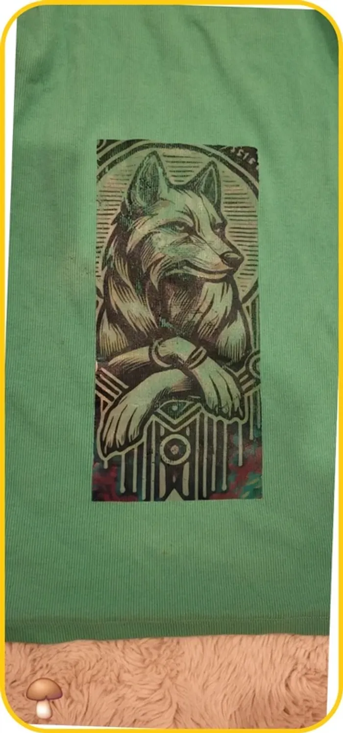 Débardeur Vert H&M XXL - Motif Loup Stylisé - photo numéro 3