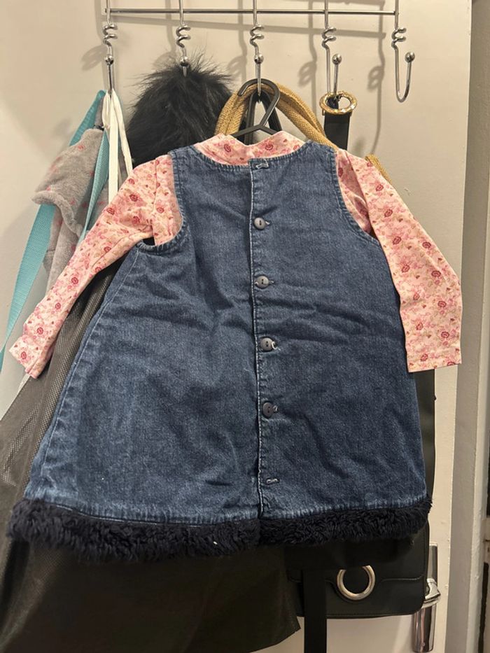 Robe et haut - photo numéro 2