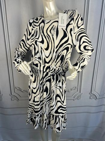 Robe mi longue Fabienne Chapot 40 neuve