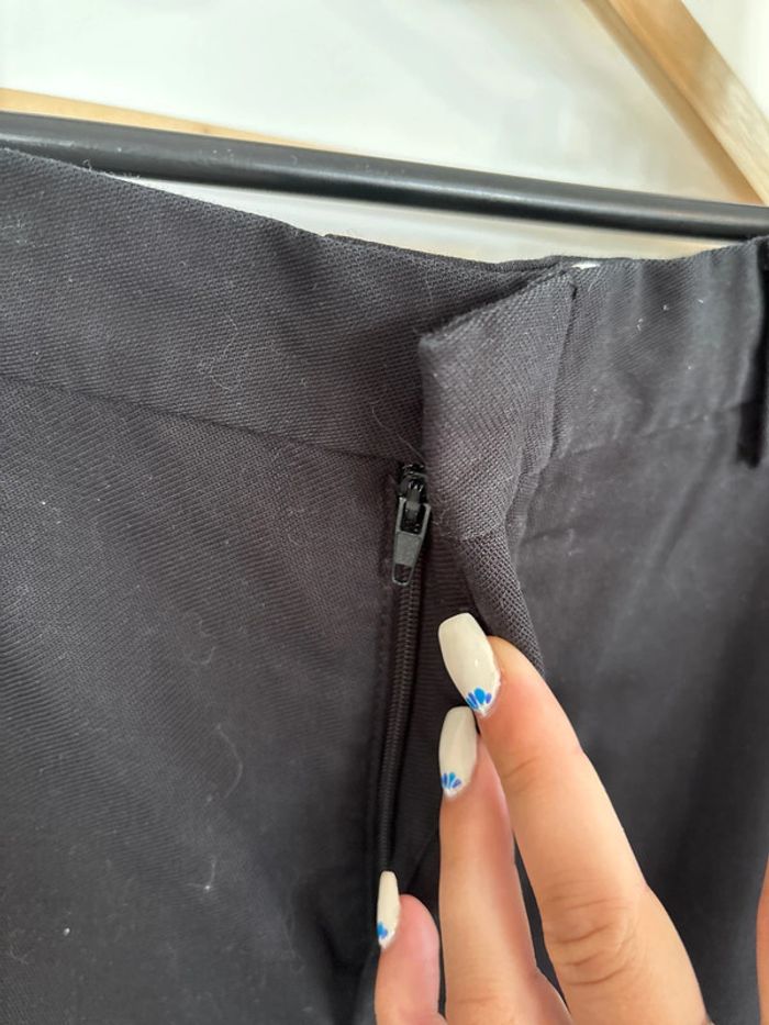 Pantalon noir habillé zara taille 40 - photo numéro 2