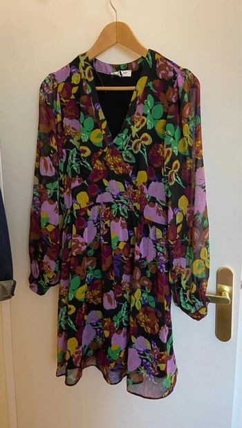 Robe manches longues à fleurs  Naf Naf Taille S