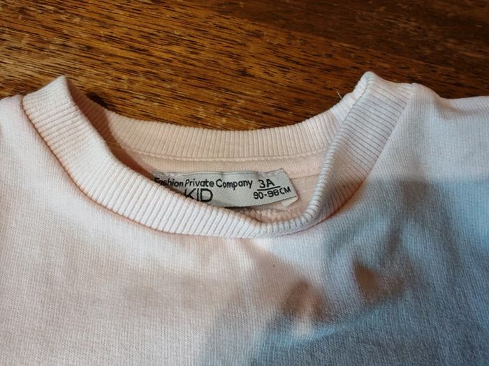 Pull rose fille taille 3 ans - photo numéro 4