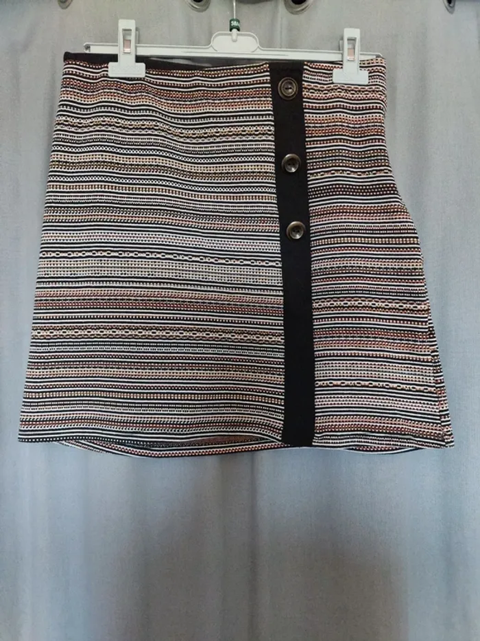 Jupe Grain de Malice Taille 38 – Fermeture Éclair & Boutons - photo numéro 3