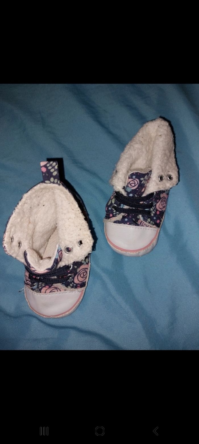 Chausson chaussure bébé sans semelle dessin fleur 🌸 - photo numéro 2