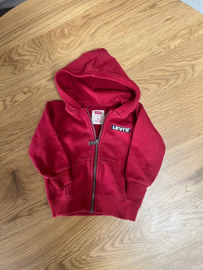 Veste Lévis