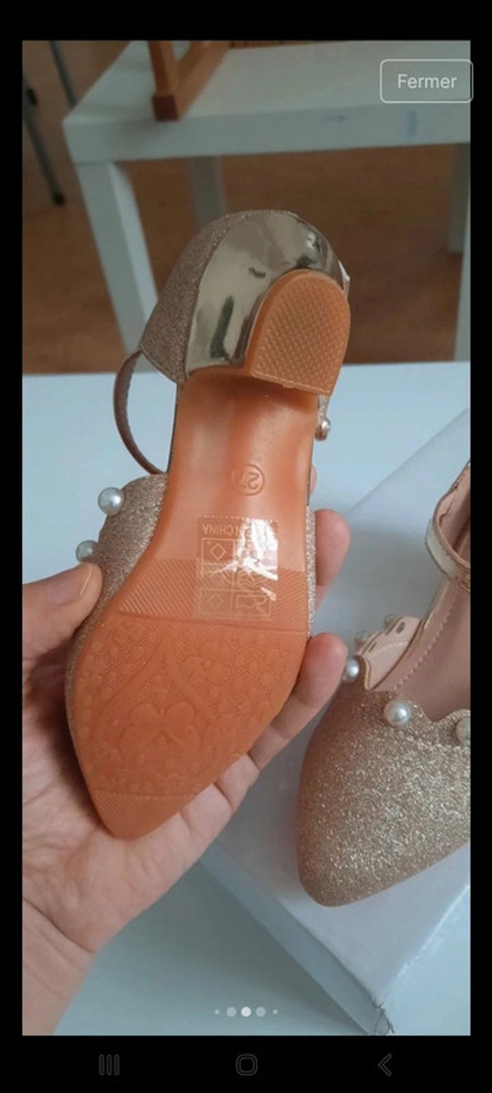 2 paires d'escarpins pour fillettes 27 - photo numéro 5