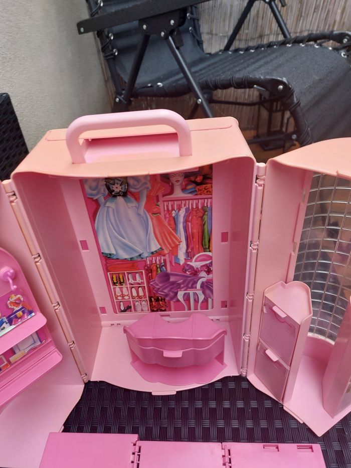 Magasin barbie - photo numéro 2