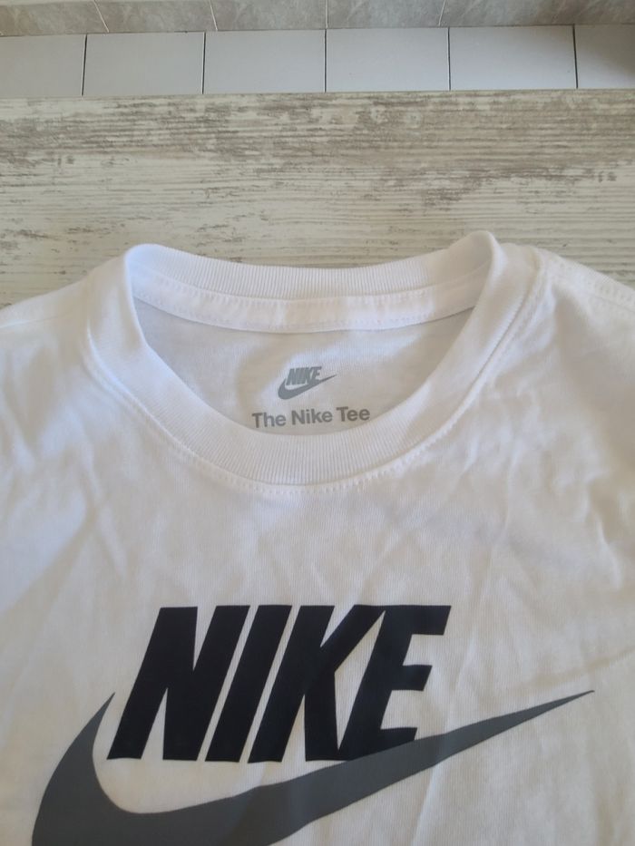 Tee-shirt - photo numéro 2