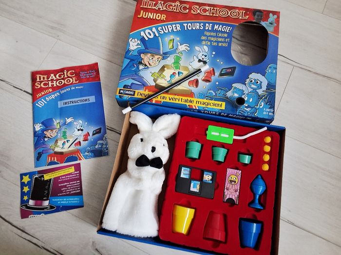 Jeu jouet de coffret de magie Magic school junior 101 tours de magie Megagic