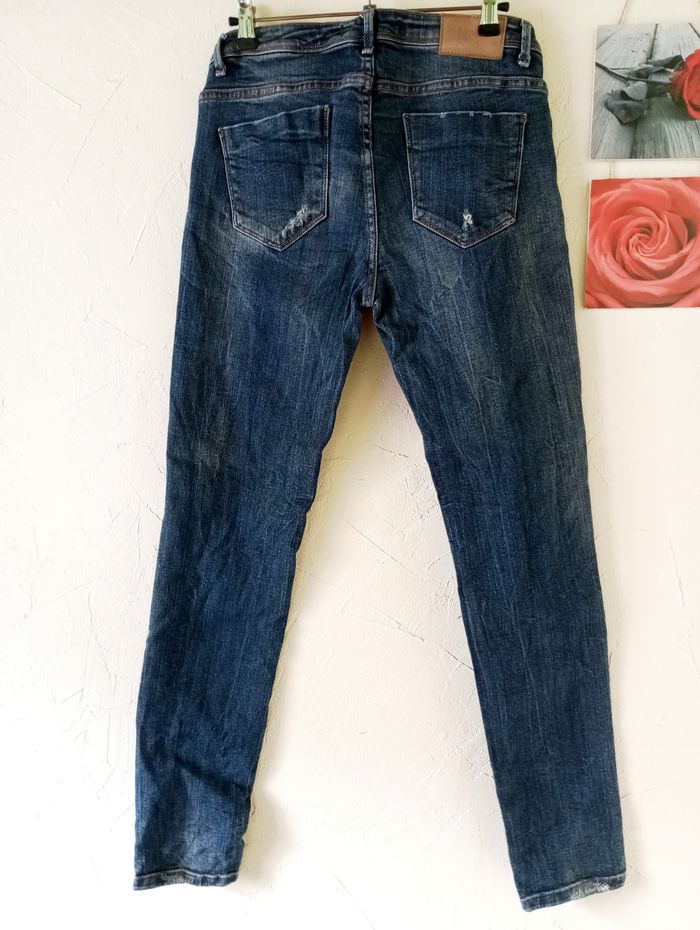 🌸jean troué, zara trafaluc, taille 40 - photo numéro 5