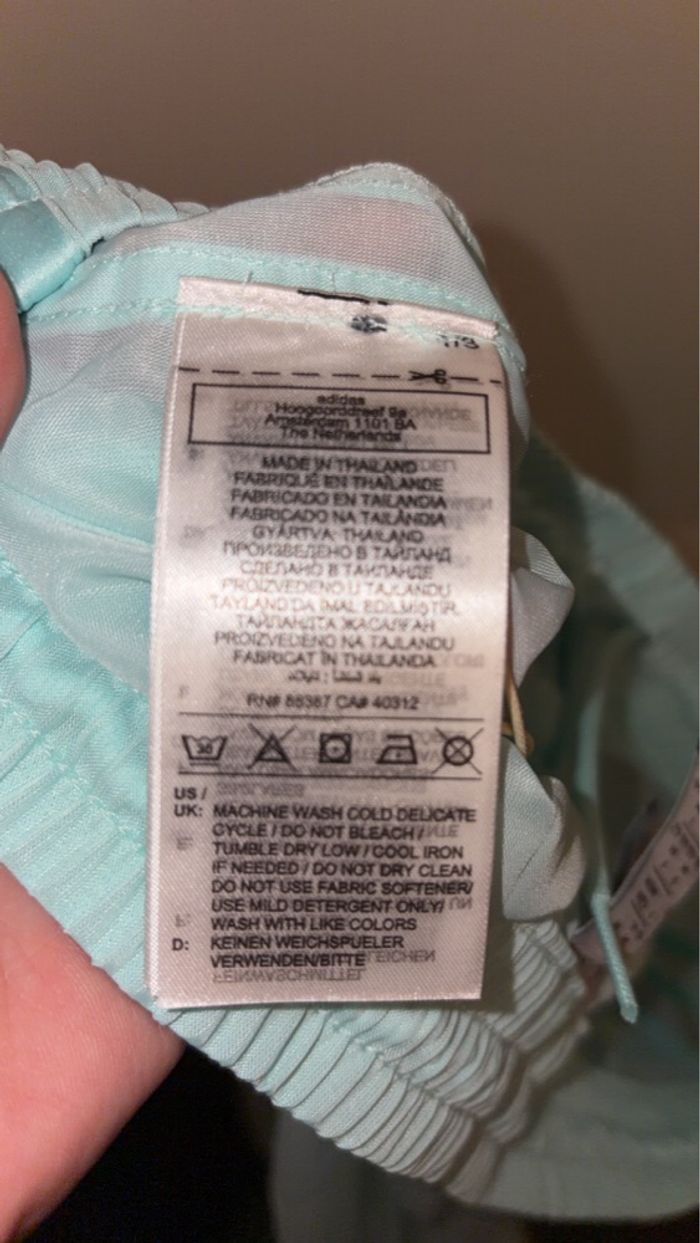 Neuf avec étiquette - Adidas Originals - Pantalon Large Sheer TP - Taille M - Vert Menthe - photo numéro 4