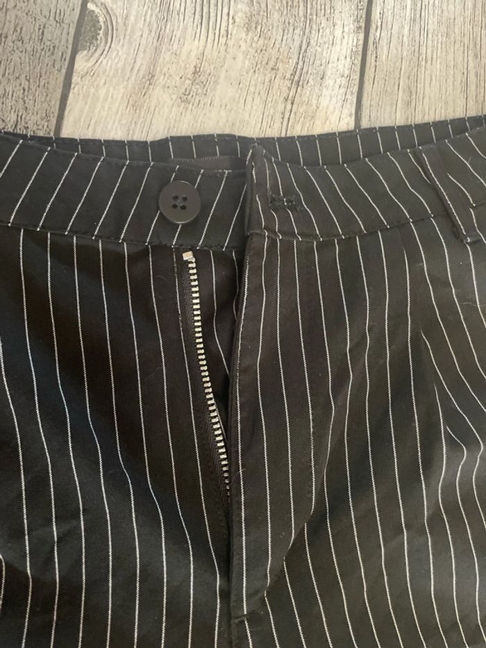 Pantalon noir à fines rayures blanches Tally Weijl taille 36 - photo numéro 3