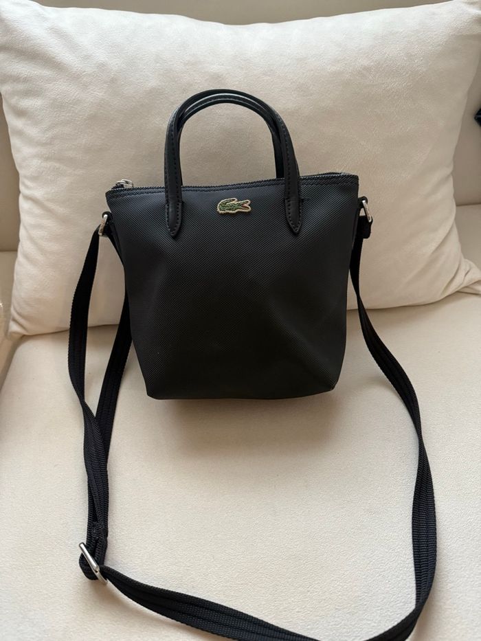 Sac Lacoste - photo numéro 3