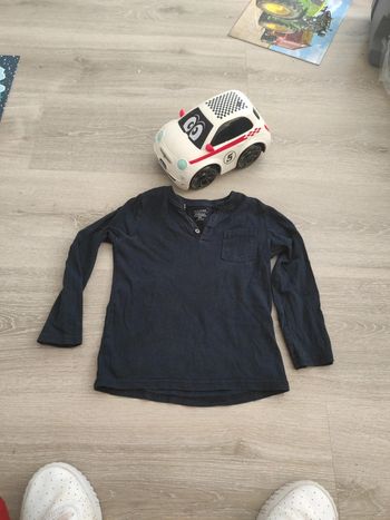 T-shirt manches longues 4 ans