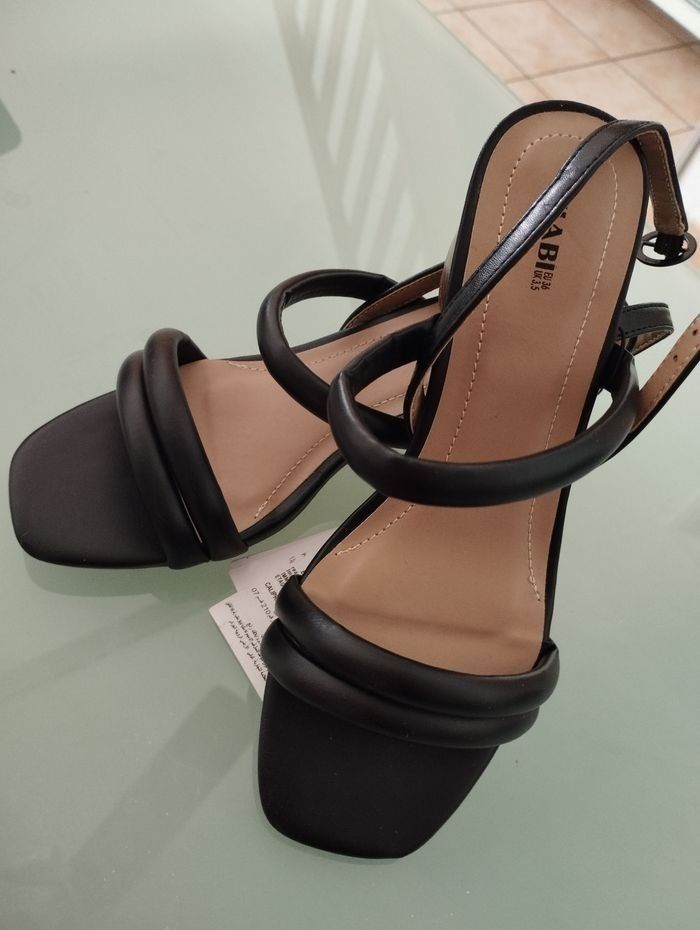 Sandale noire - photo numéro 2