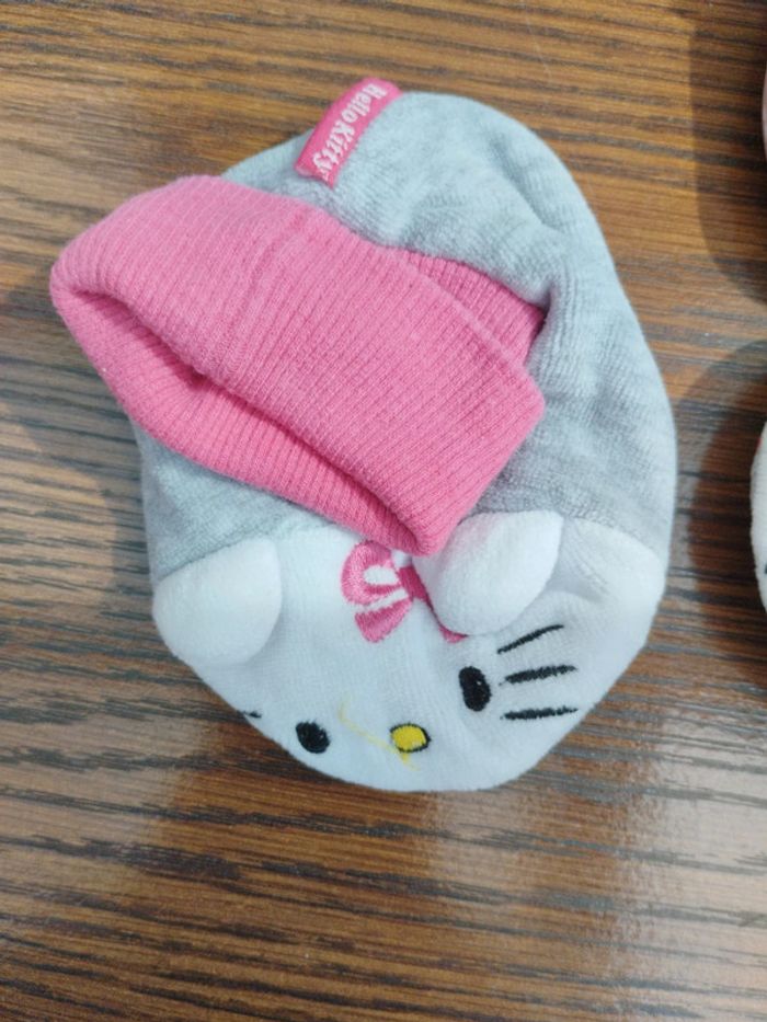 Chaussons fille pointure 18 - photo numéro 3