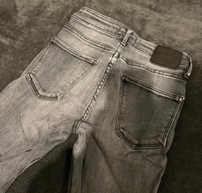 Jeans gris - photo numéro 4