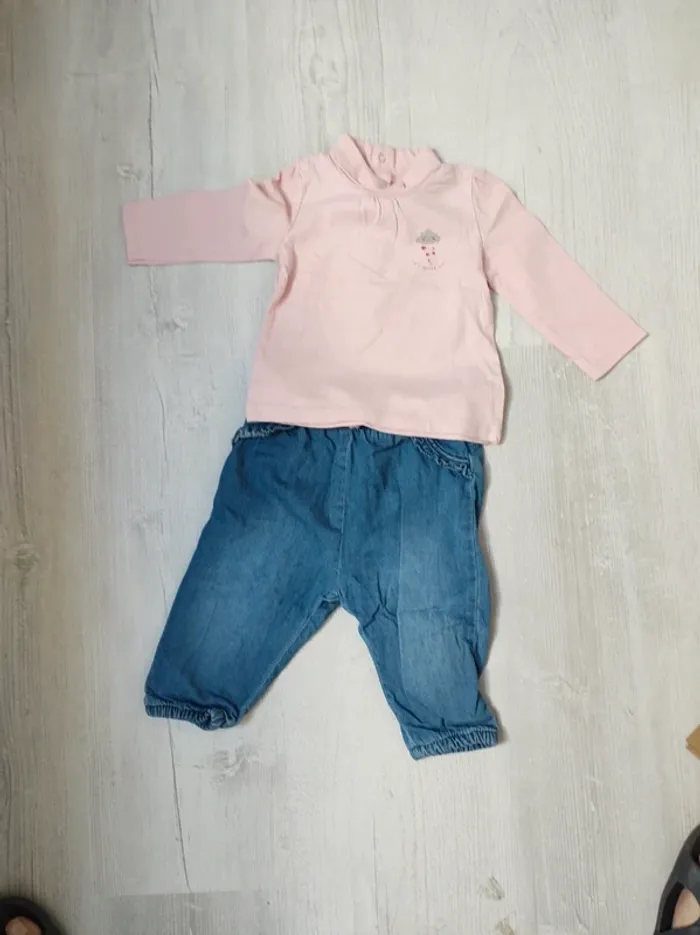 Ensemble hiver jean doublé et col roulé 9 mois