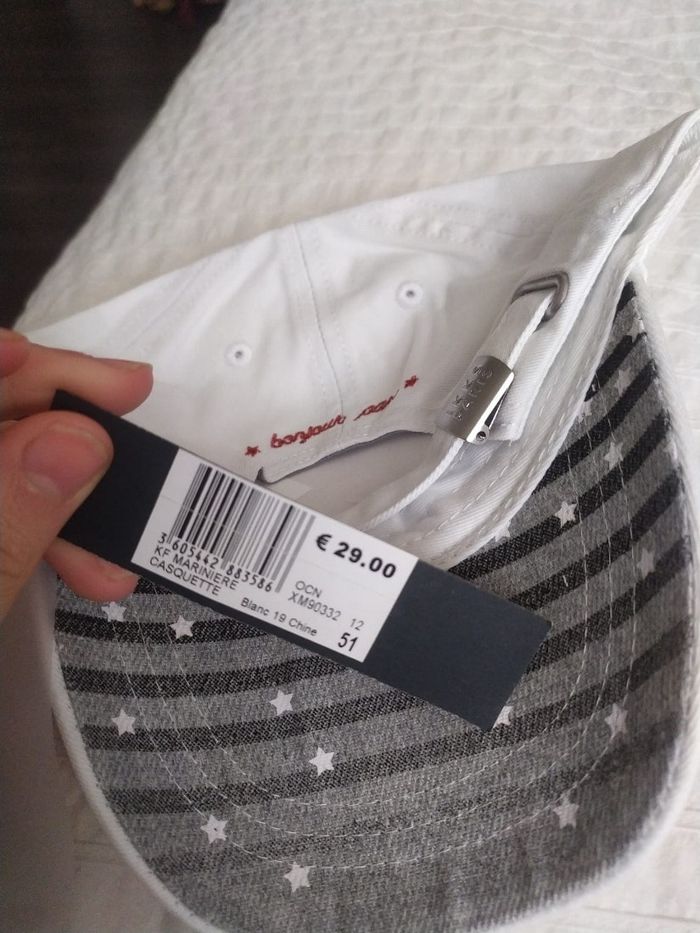 Casquette IKKS Paris à sequins 3 4 5 6 ans neuve - photo numéro 3