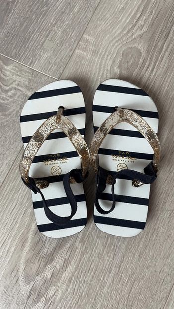 Tongs bébé