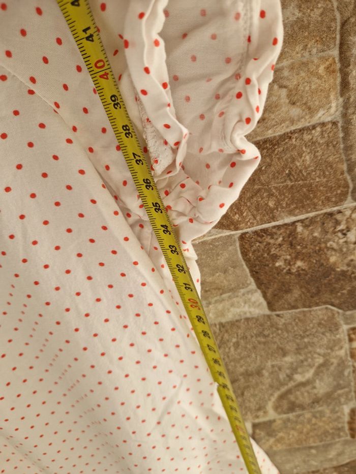 T shirt débardeur haut sans manche blanc petits points rouge rose taille 46 marque Camaïeu - photo numéro 5