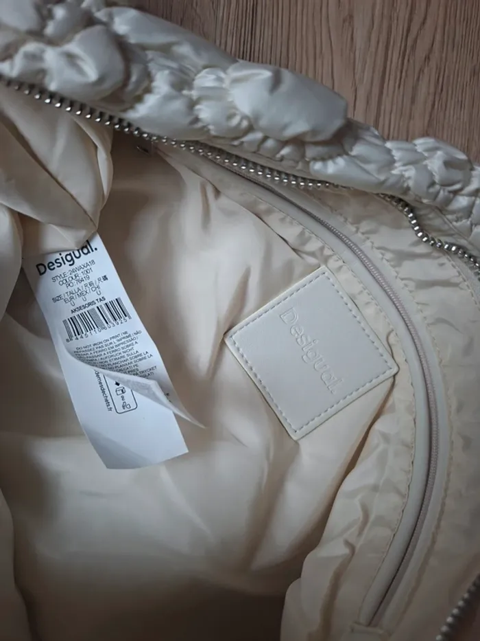 Sac Desigual blanc texturé – neuf avec étiquette - photo numéro 8