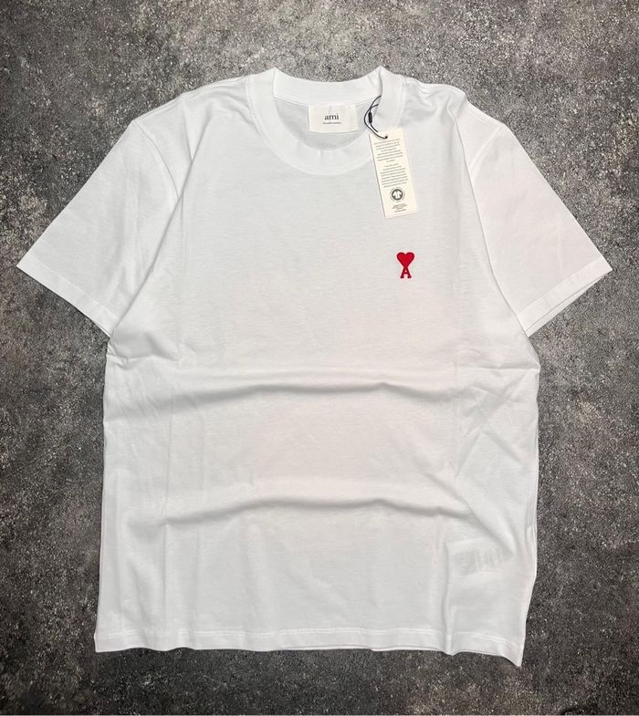 T-shirt blanc Ami de cœur en coton.