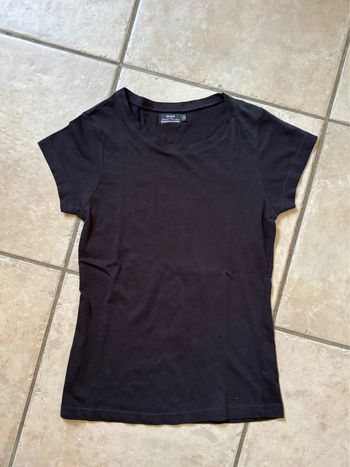 TEE shirt noir à strass 10 ans neuf