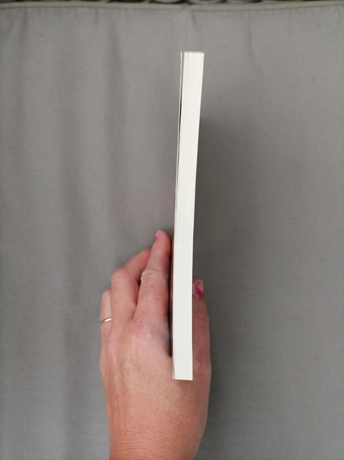 Livre "de retour chez les dinosaures" neuf - photo numéro 3