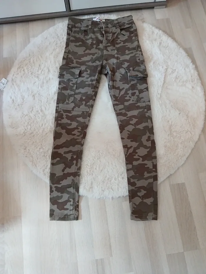 jeans jennyfer taille 36 militaire