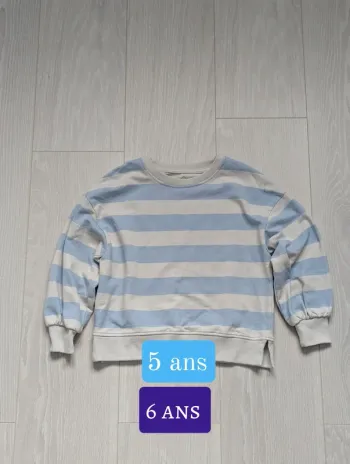 Pull rayé 5-6 ans