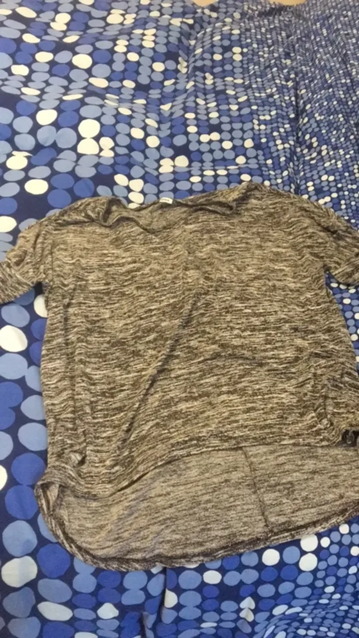 T shirt taille L - photo numéro 2