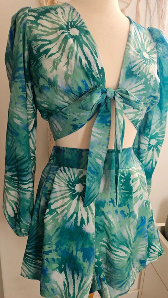 Ensemble short crop top taille unique - photo numéro 2