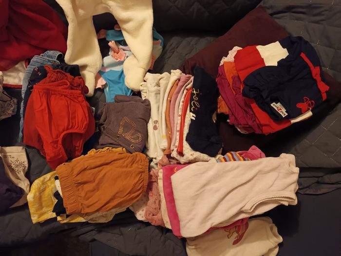 Vetement Lot de 12 mois  fille - photo numéro 3