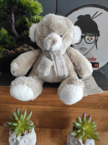 Doudou Peluche Chien Marron Beige Écharpe Cades Sa mouchoir #geektradedoudou