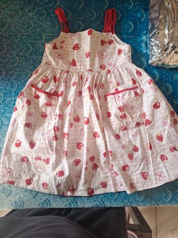 Robe 4 ans fraises