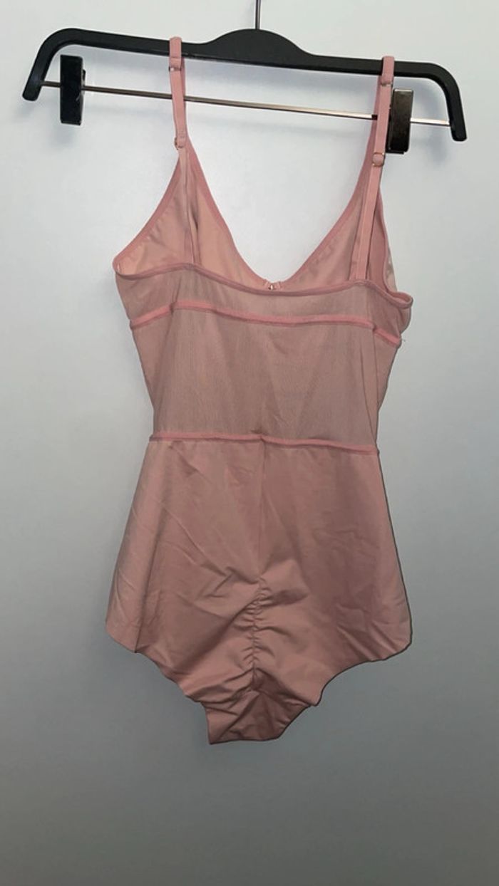 Body Rose Poudré Élégant avec Détails en Mesh - Taille S - Neuf - photo numéro 3