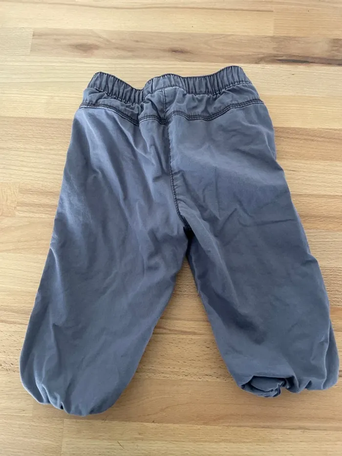 Pantalon gris - photo numéro 3