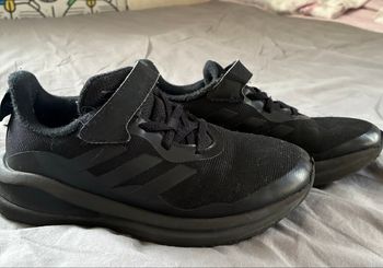 Basket adidas garçon taille 33