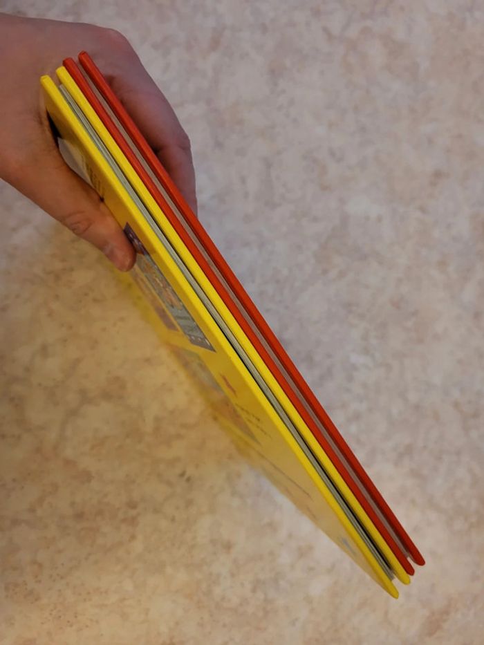 Lot livres Les petits filous - photo numéro 3