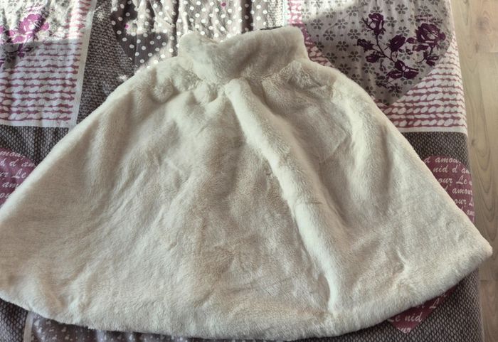 Cape blanche taille unique - photo numéro 2