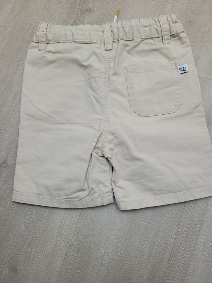 Short 18 mois - photo numéro 2