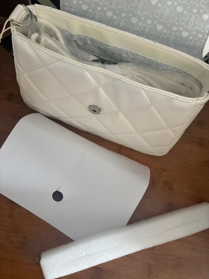 Sac à main Minnie wedding loungefly - photo numéro 10