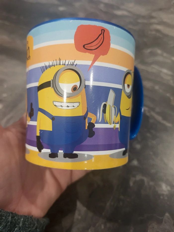 Tasse les minions micro ondable - photo numéro 3