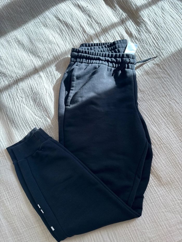 Pantalon survêtement Adidas - photo numéro 3