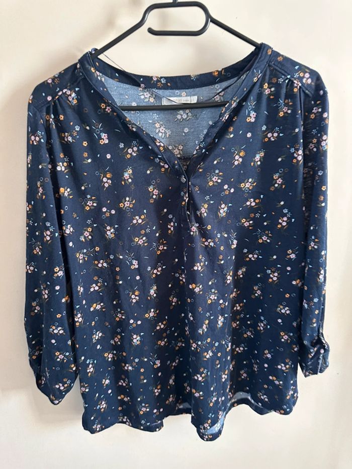 Blouse fleurie - photo numéro 2