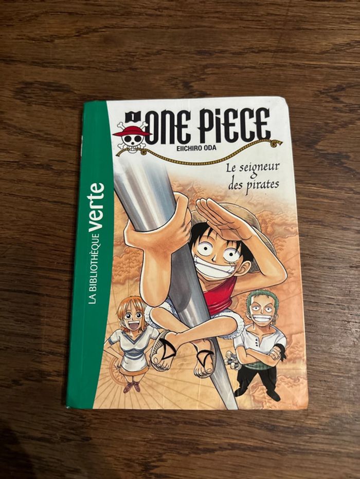 Livre la bibliothèque verte, One, Piece, le seigneur des pirates