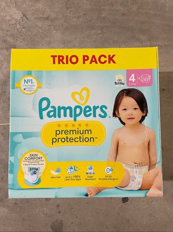 117 couches Pampers Premium Protection T4 (9 à 14 kg)