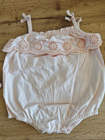 Barboteuse rose Kiabi 12 mois 